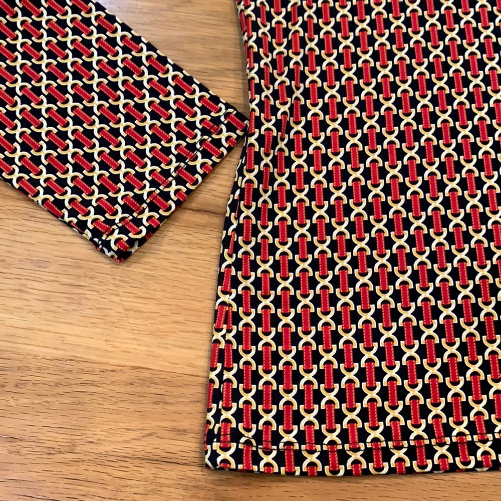 MICHAEL KORS Sz L Burgundy Horsebit Keyhole Shirt~